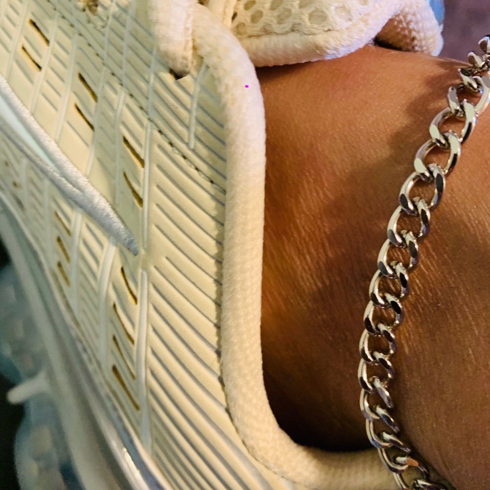Chain anklet with drawstring